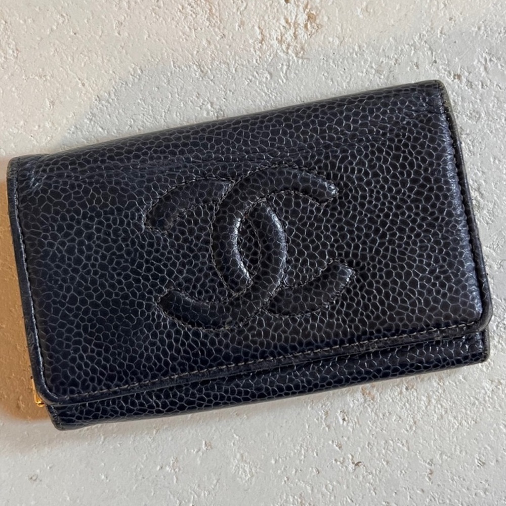 CHANEL Vintage CC Caviar Leather Key Holder